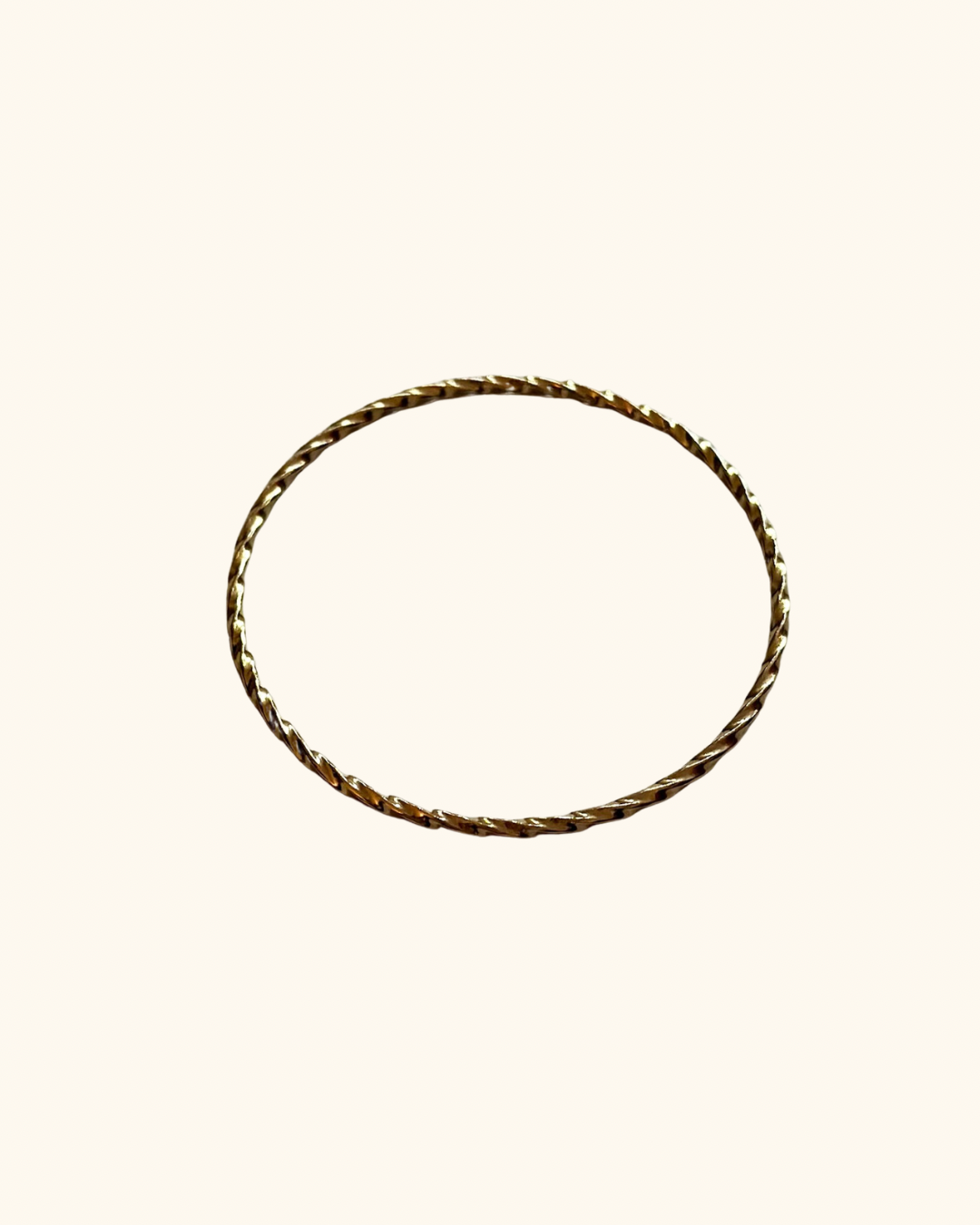 Perfect basic bangle