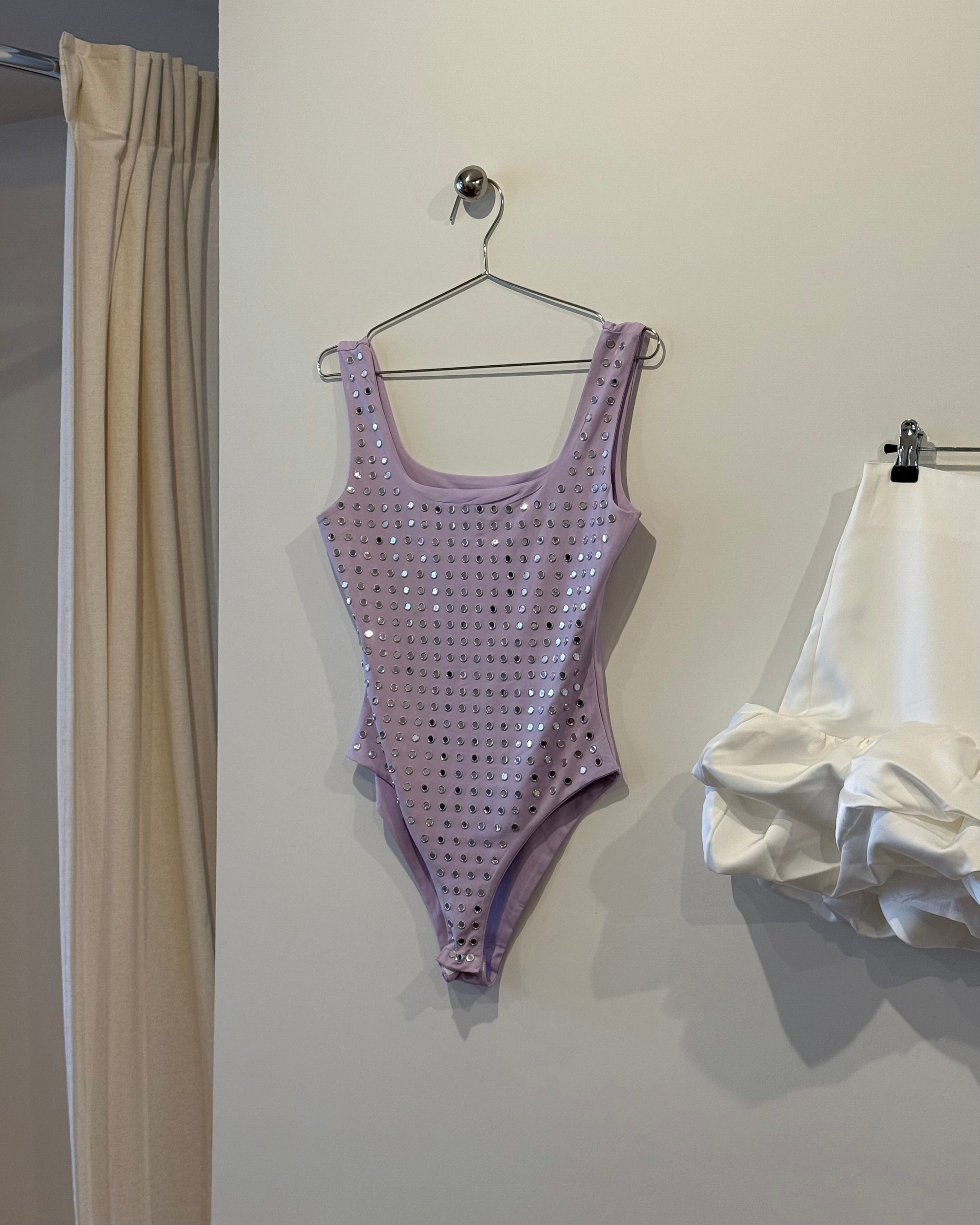 Betty body lila