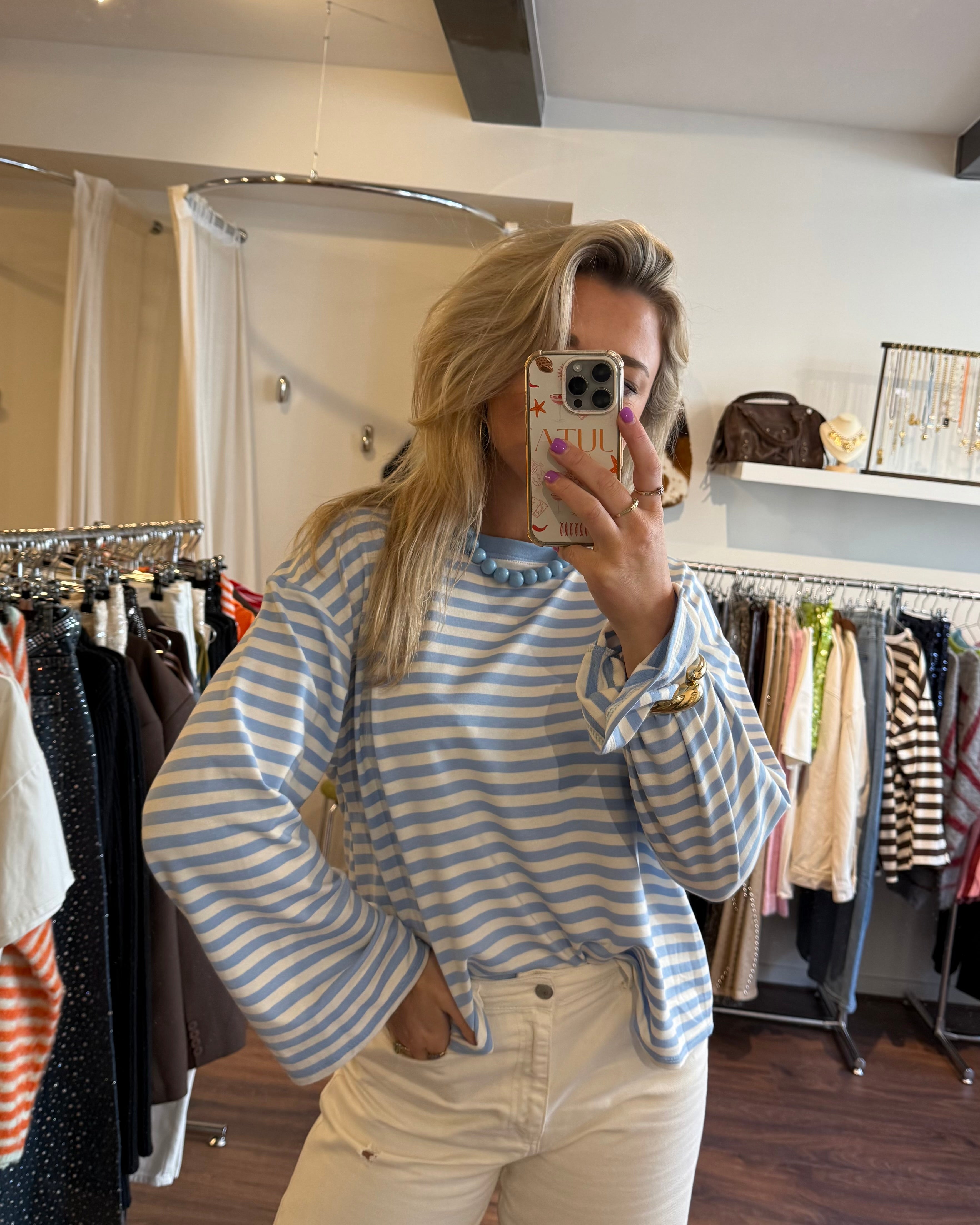 Logan longsleeve light blue