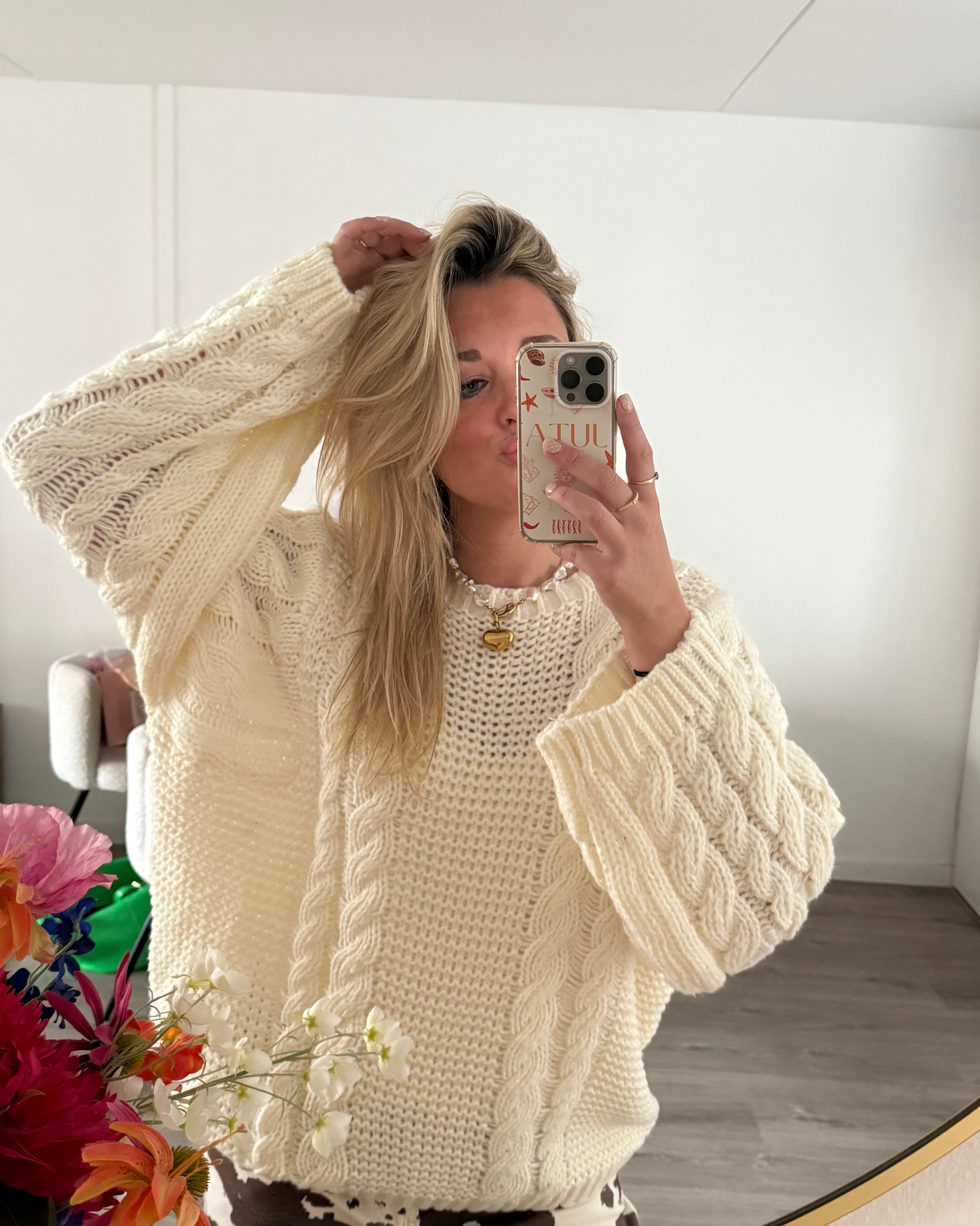 Fabienne knit ecru