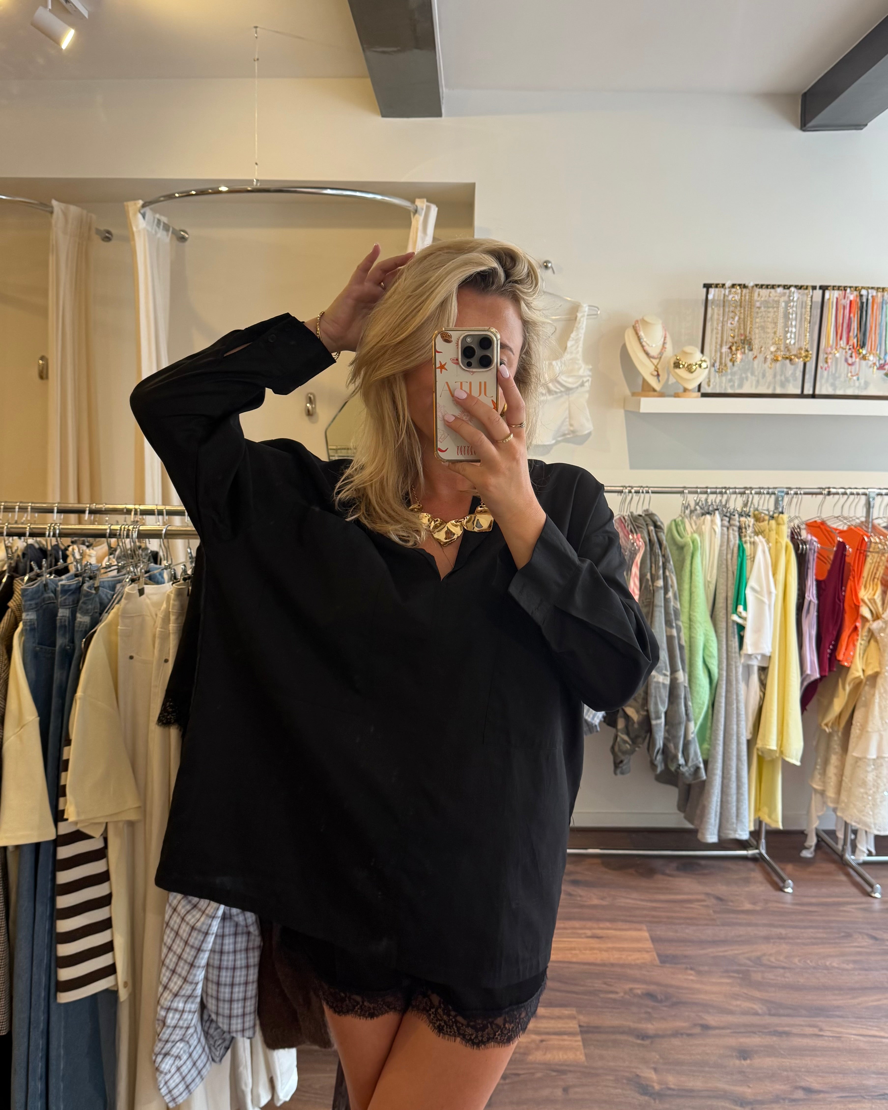 Beau blouse black