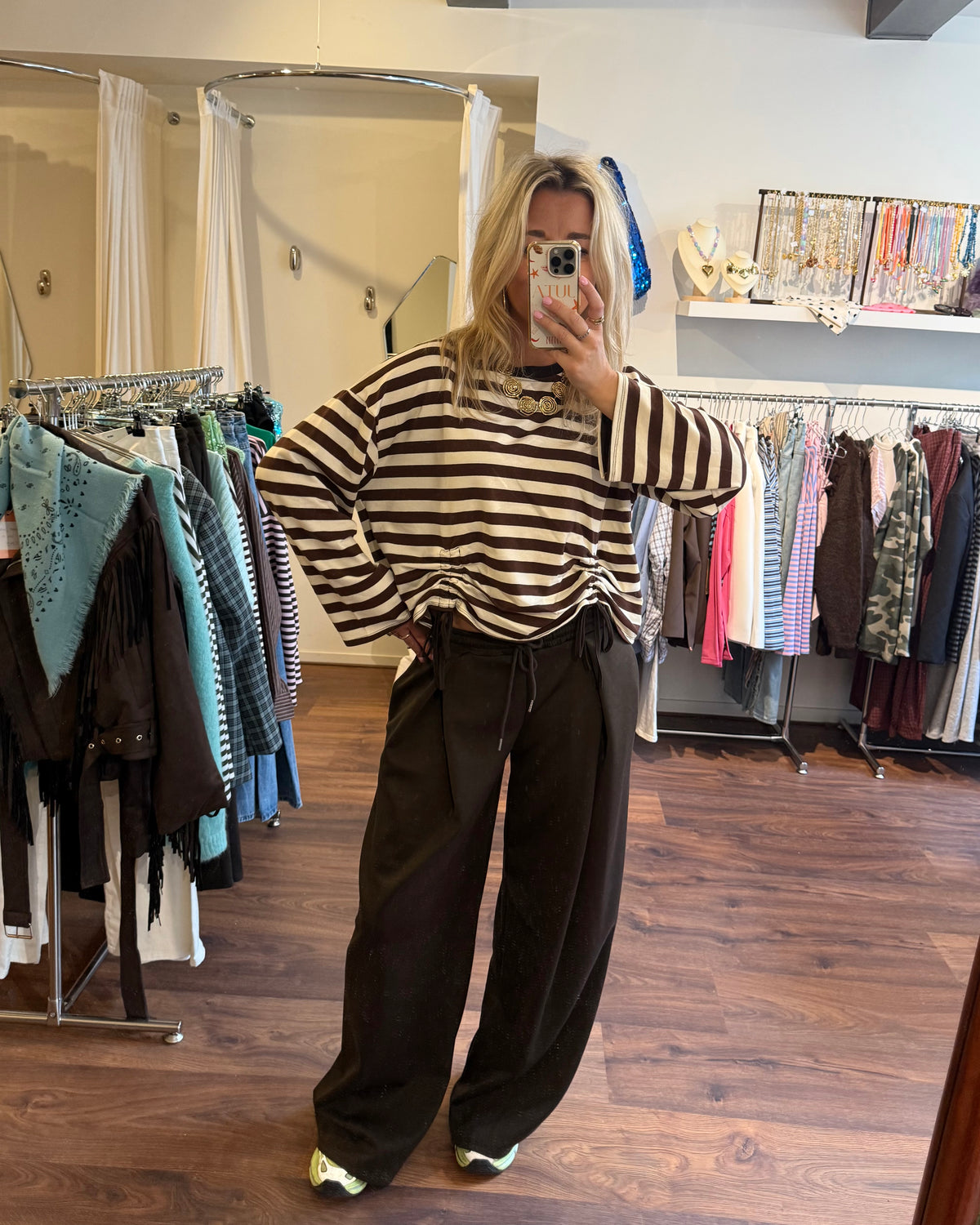 Julia joggers brown