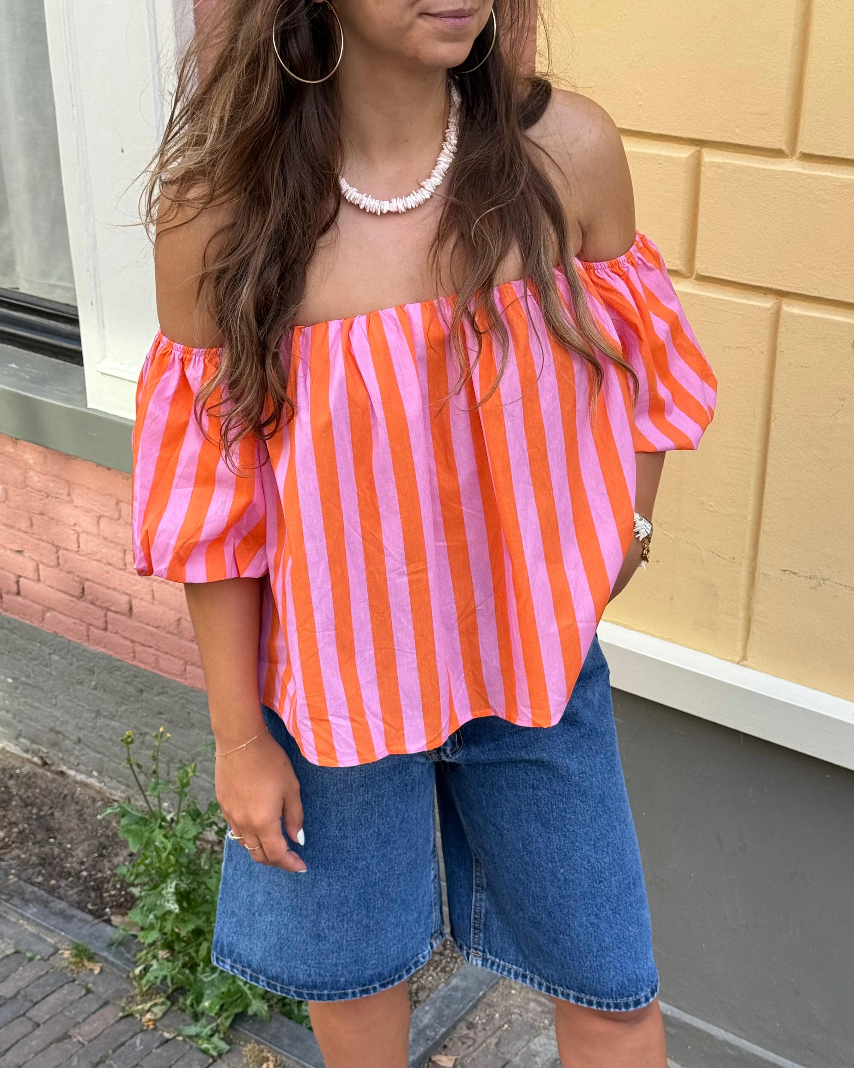 Pien off-shoulder top