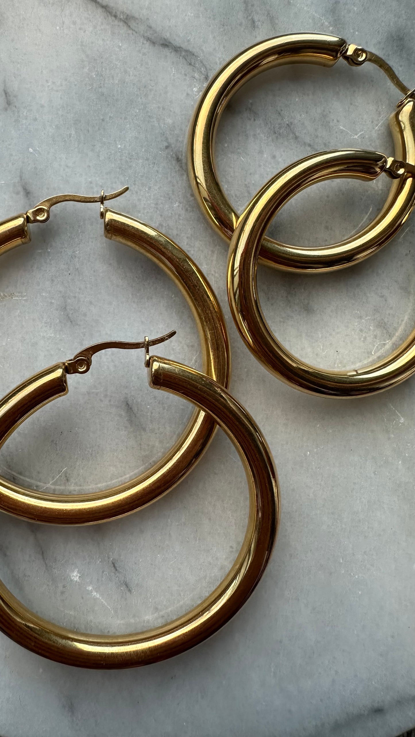 Medium sized hoops (40mm)