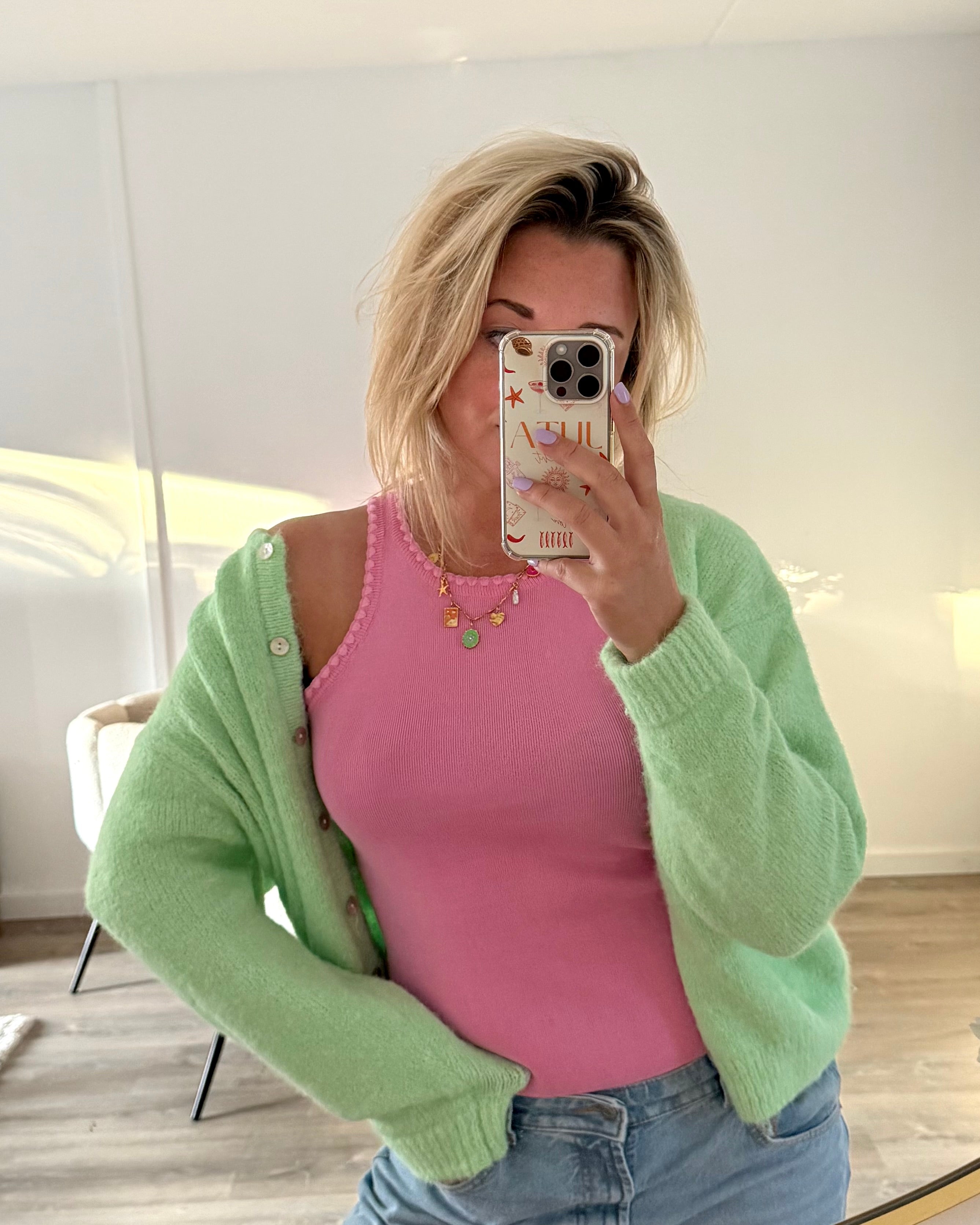 Holly top