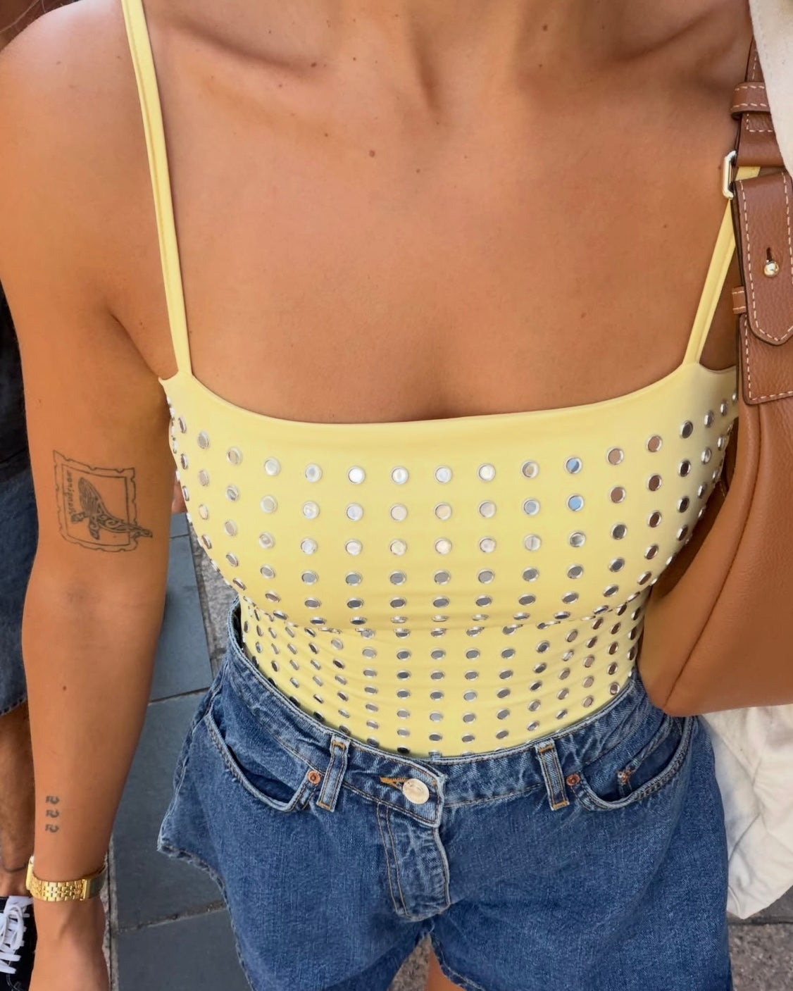 Betty body butter yellow